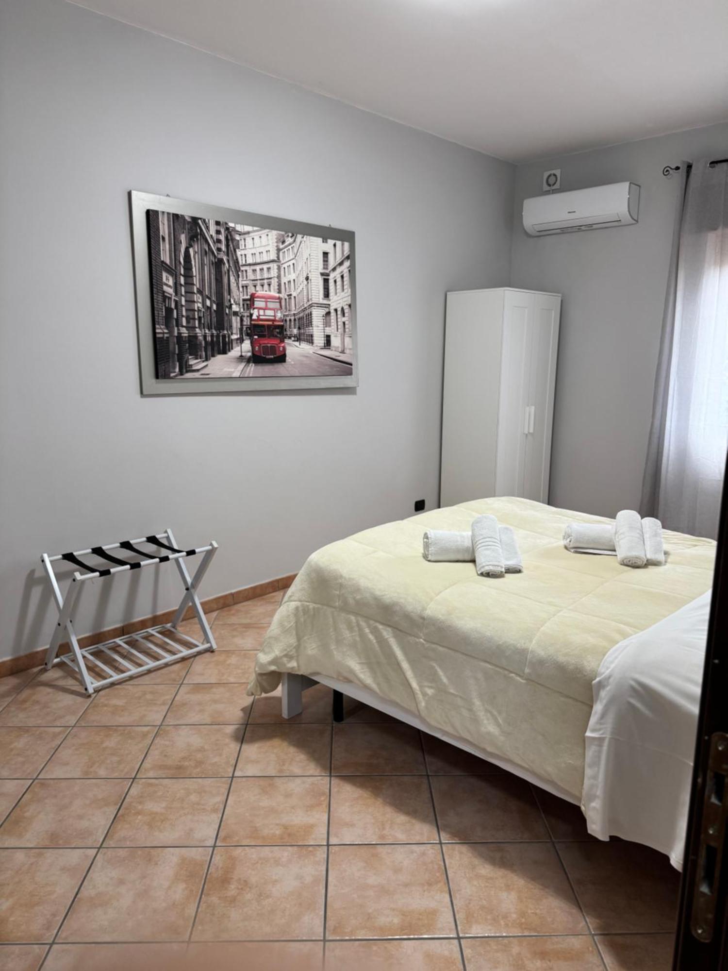 Guest House La Casaccia Fiumicino Luaran gambar
