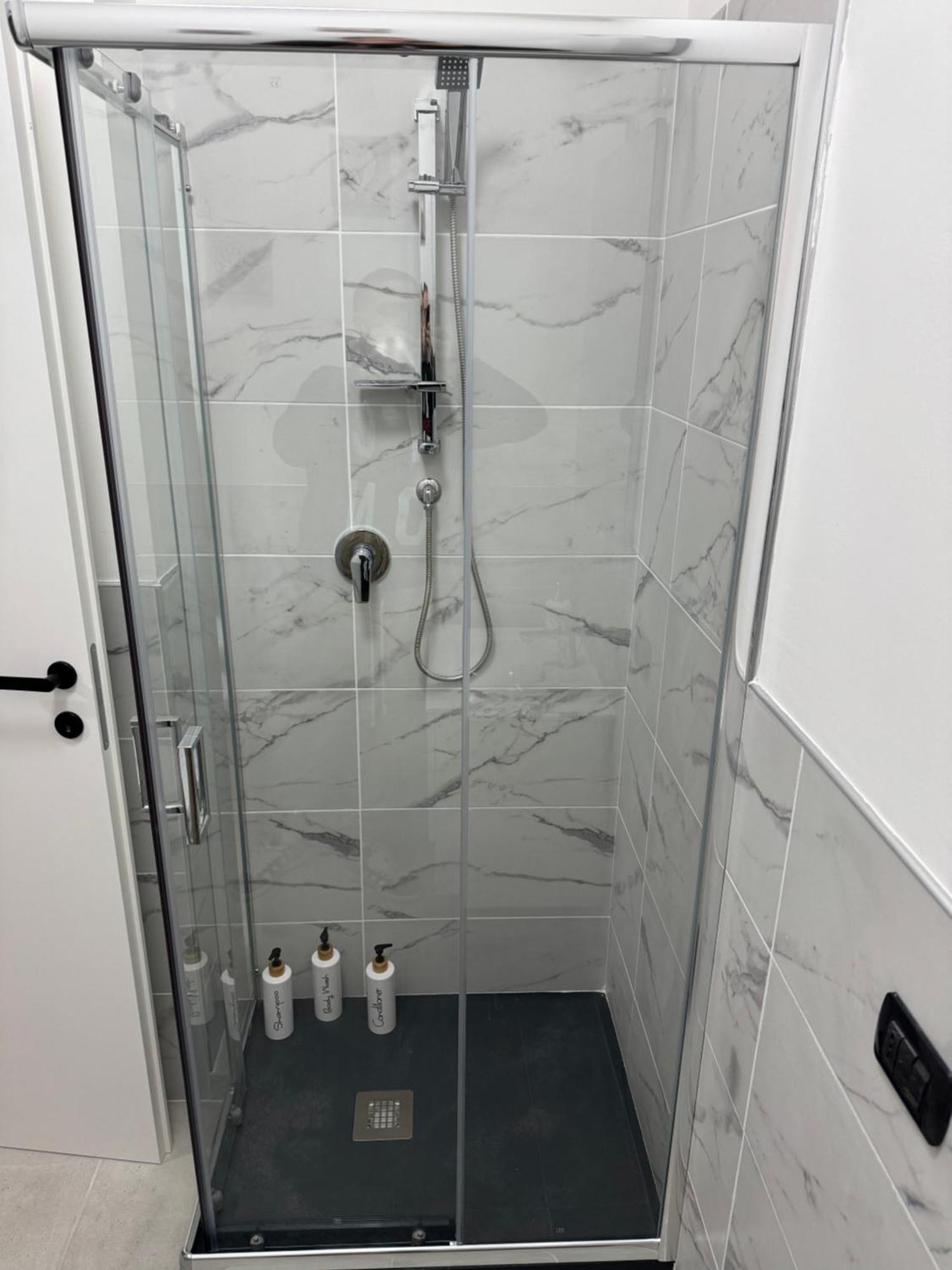 Guest House La Casaccia Fiumicino Luaran gambar